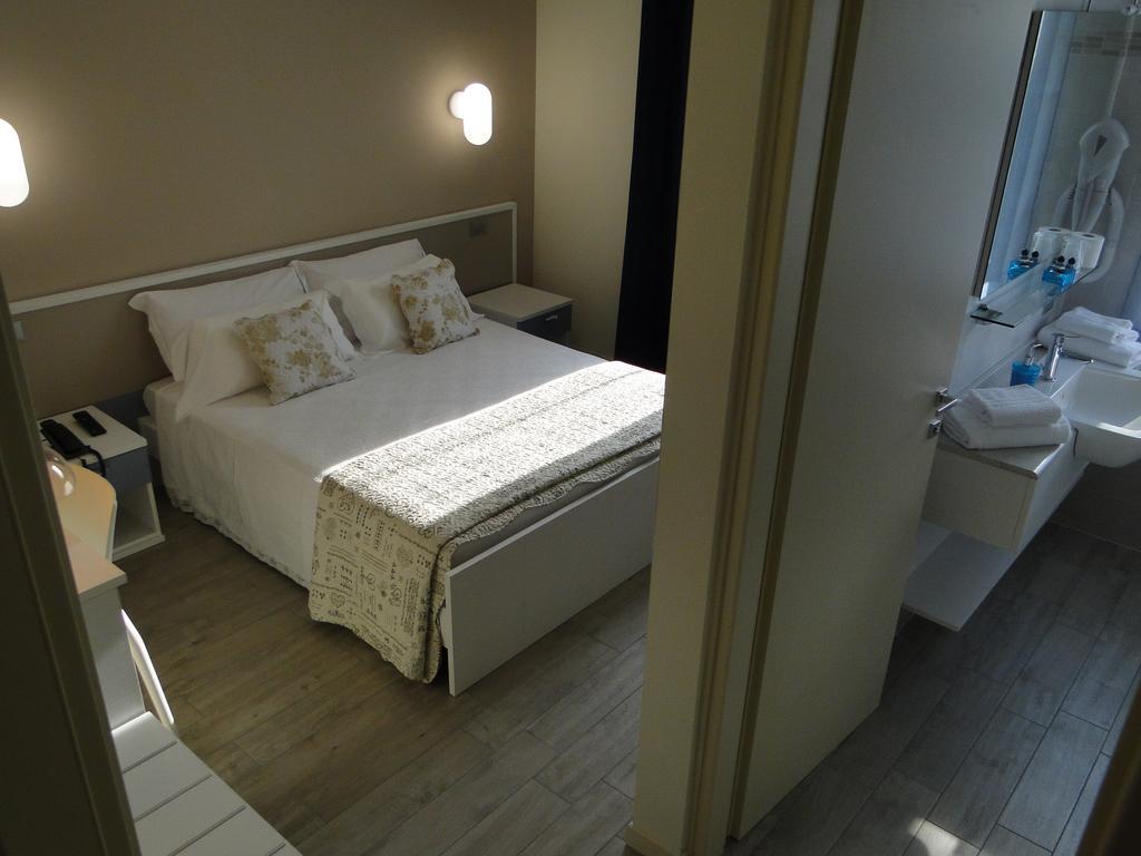 Hotel Moderno Grumello del Monte Pokój zdjęcie